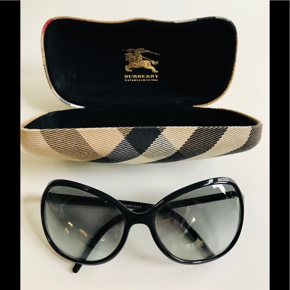 Burberry Accessories - Burberry Black Sunglasses